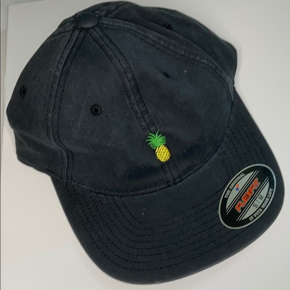 Flex fit Pineapple Hat